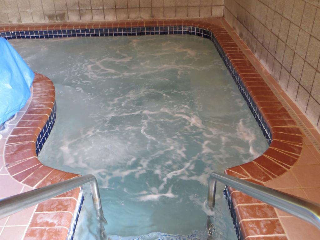 Americinn By Wyndham Baldwin מראה חיצוני תמונה